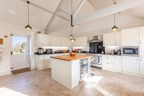 4 bedroom semi-detached house for sale, Idyllic Barn Conversion in Worstead