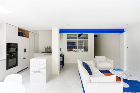 2 bedroom apartment to rent, Colville Road, London, W11