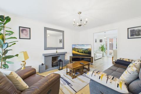 3 bedroom detached house for sale, Meadowsweet Road, Leicester LE5