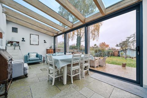 4 bedroom semi-detached house for sale, Ridgway Road, Farnham, GU9