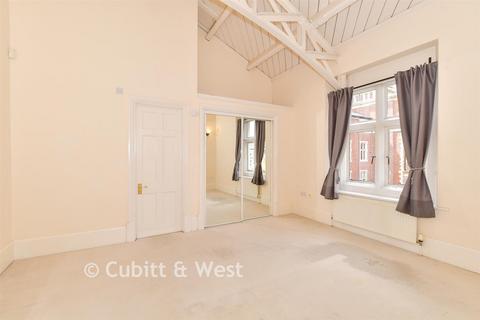undefined, Victoria Court, Redhill RH1