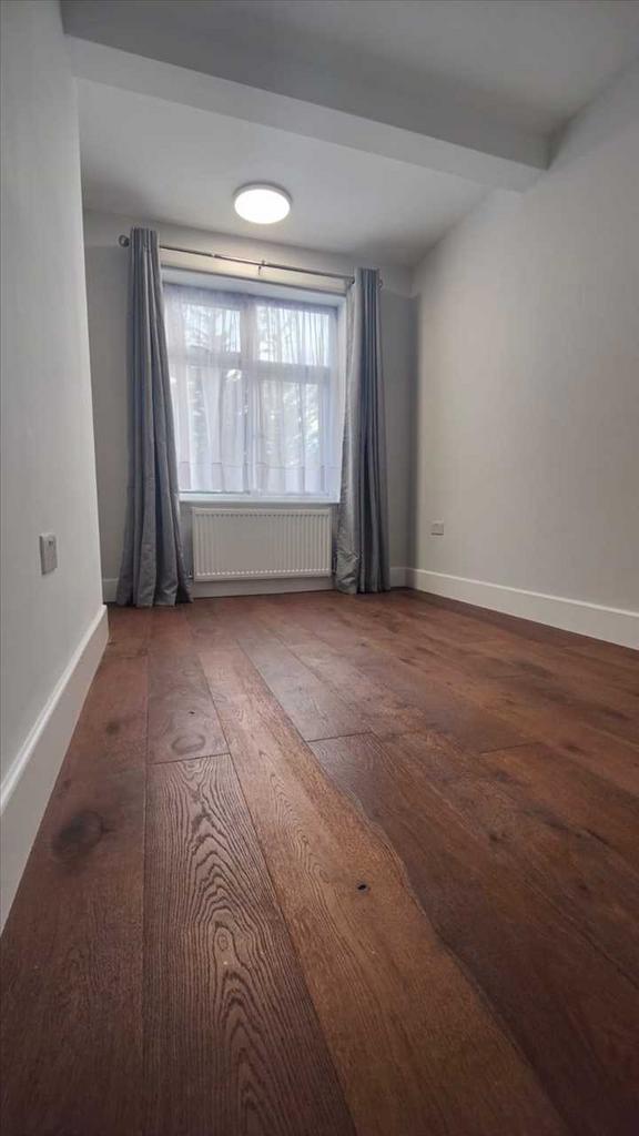Single Bedroom