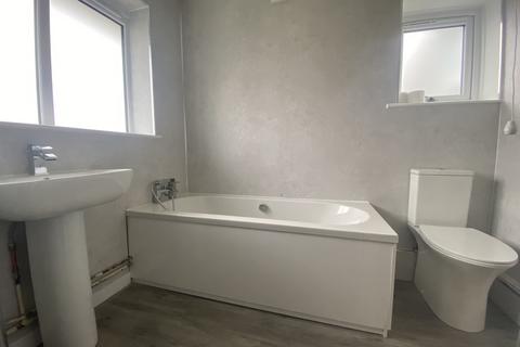 undefined, Cotswold Avenue, Duston, NN5 6DR