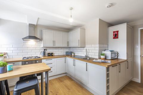 undefined, Kelso Heights, Leeds LS3