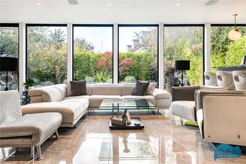 undefined, The Bishops Avenue, London, N2
