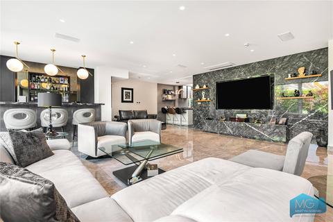 undefined, The Bishops Avenue, London, N2
