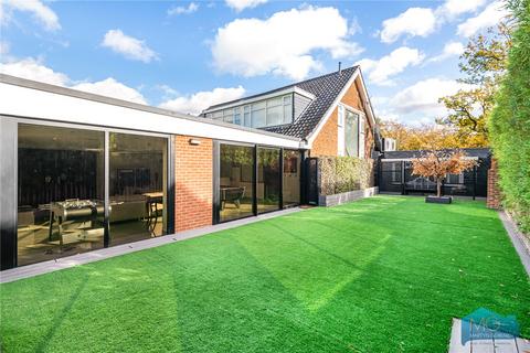 undefined, The Bishops Avenue, London, N2