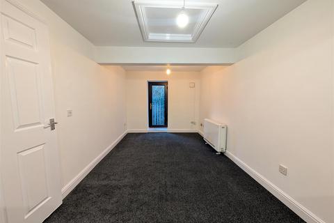 undefined, 30 Oxford Street, Lincolnshire LN8