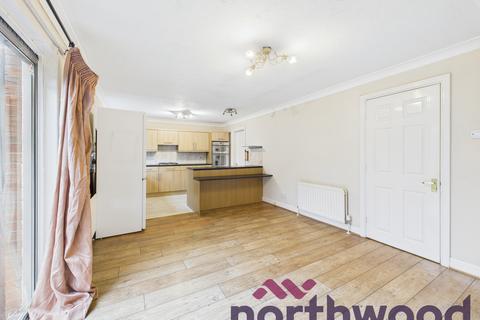 undefined, Montrose Close, Macclesfield, SK10