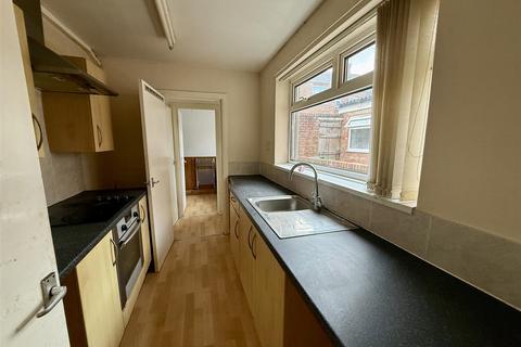 2 bedroom terraced house for sale, Craig Street, Darlington