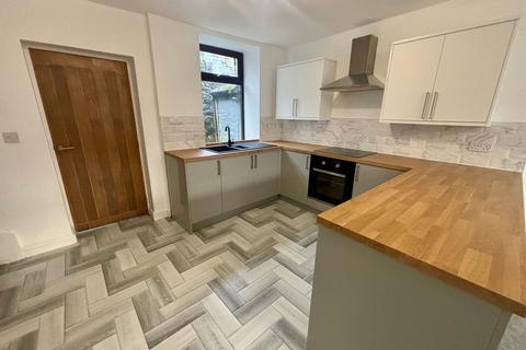 3 bedroom terraced house to rent, Ystrad Road, Pentre, CF41