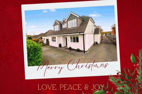 undefined, Woodside, Rainham,