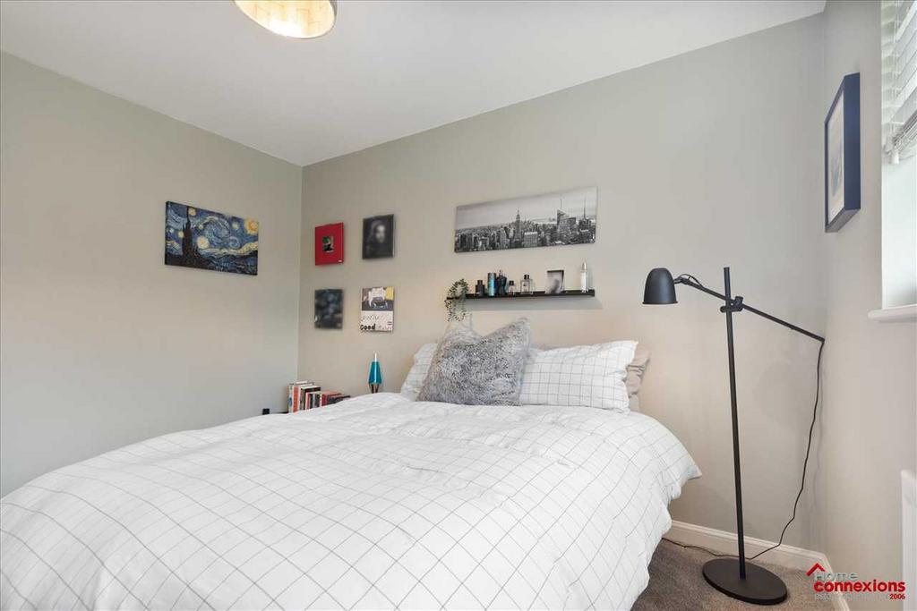 Bedroom Two (2)