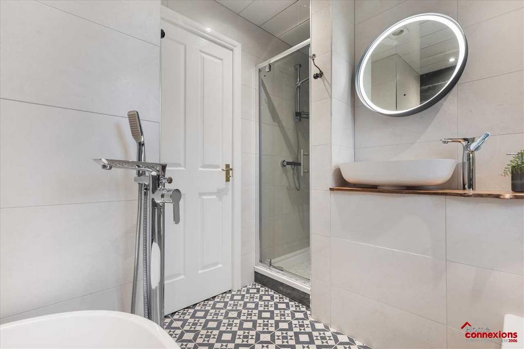 Bathroom (2)