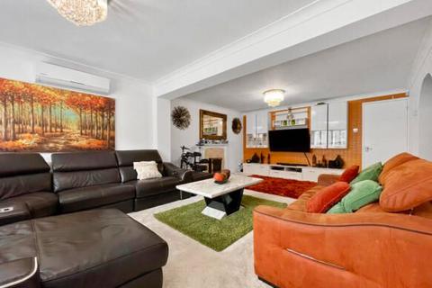 44 Advice Avenue, Grays, RM16 6QN