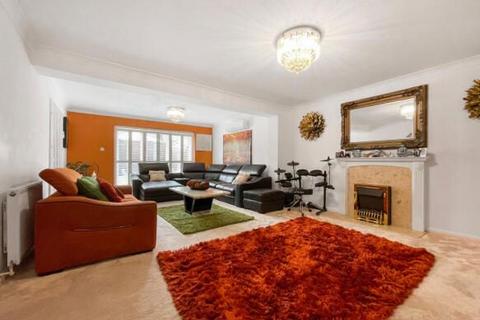 44 Advice Avenue, Grays, RM16 6QN