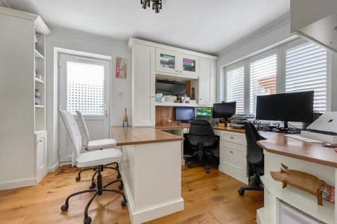 44 Advice Avenue, Grays, RM16 6QN
