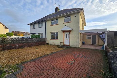 Heol Bryncwils, Sarn, CF32