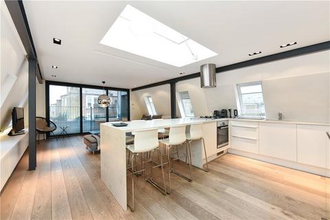 3 bedroom flat for sale, Rosemont Road, London, NW3