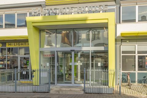 Office to rent, 121-131 Eastgate St Gloucester GL1 1PX