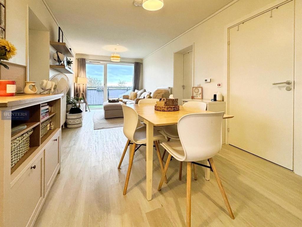 Open Plan Kitchen / Diner