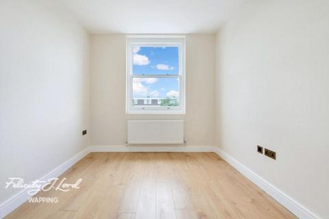 2 bedroom apartment to rent, Commercial Road, LONDON