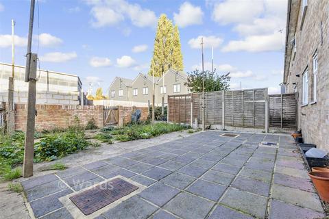 undefined, Milton Road, Swanscombe DA10