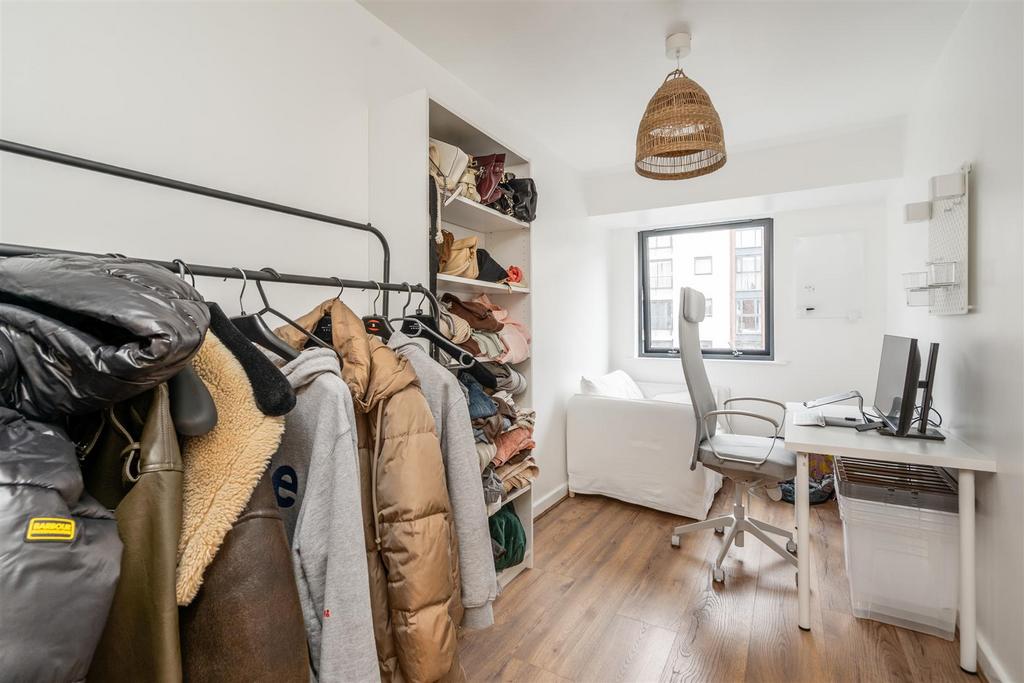 Apartment 9, 8 Rea Place 5.jpg