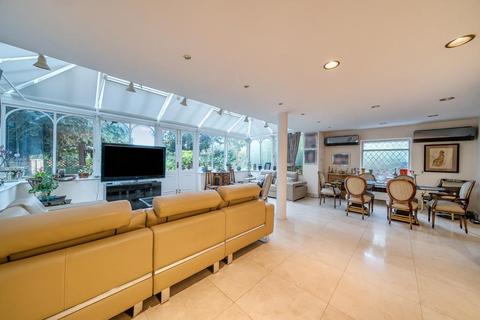 5 bedroom detached house for sale, Dollis Avenue,  Finchley,  N3