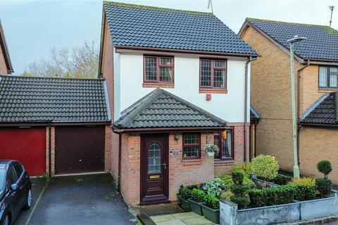 3 bedroom link detached house for sale, Worrall Way, Reading RG6