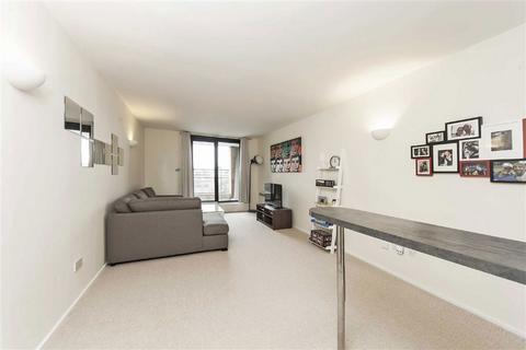 2 bedroom flat to rent, Cromwell Road, London SW7