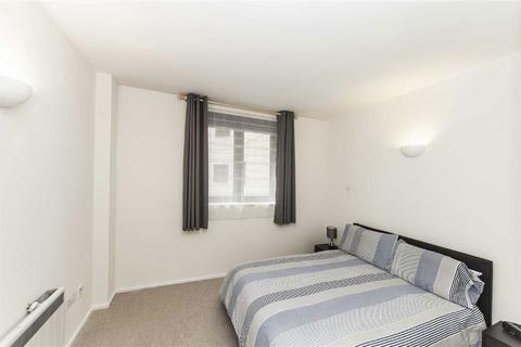 2 bedroom flat to rent, Cromwell Road, London SW7