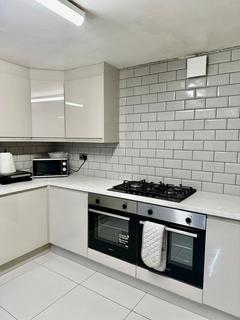 8 bedroom house to rent, Manor Terrace, Leeds LS6