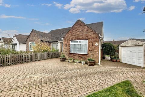 2 bedroom semi-detached bungalow for sale, Kevin Close, Billericay CM11
