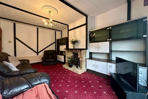 2 bedroom semi-detached bungalow for sale, Kevin Close, Billericay CM11
