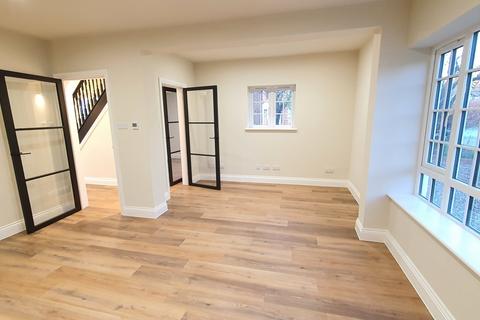 3 bedroom semi-detached house for sale, Blanche Lane, EN6
