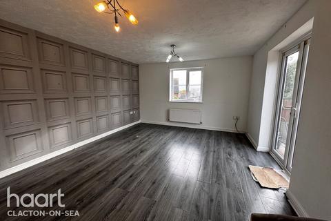 undefined, Kingfisher Drive, HARWICH