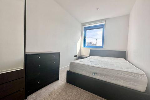 3 bedroom flat for sale, Westgate Apartments, Royal Docks, London, E16