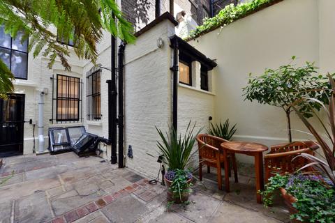 undefined, Meard Street, Soho, London W1F