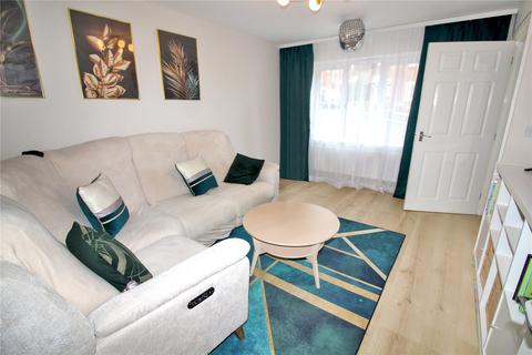 3 bedroom end of terrace house for sale, Crosstrees, Swindon SN4