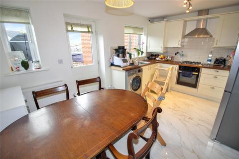 3 bedroom end of terrace house for sale, Crosstrees, Swindon SN4