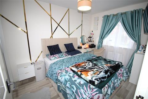 3 bedroom end of terrace house for sale, Crosstrees, Swindon SN4