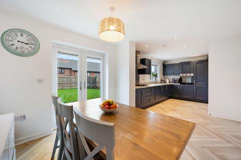 4 bedroom detached house for sale, Jasper Avenue, Worsley, M28