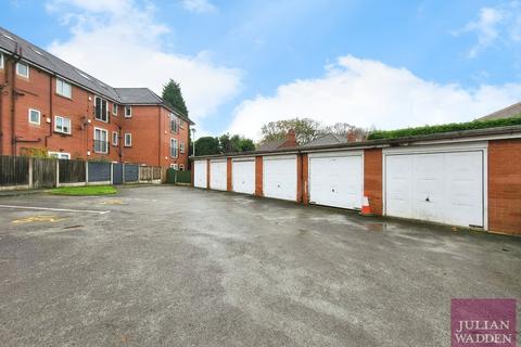 undefined, Hyde Road, Denton, Manchester, M18
