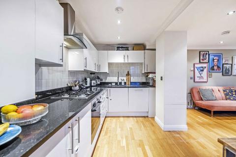 undefined, Woodseer Street, London E1