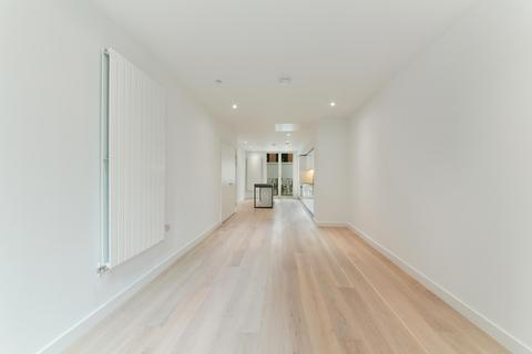 undefined, Royal Crest Avenue, Royal Wharf, E16