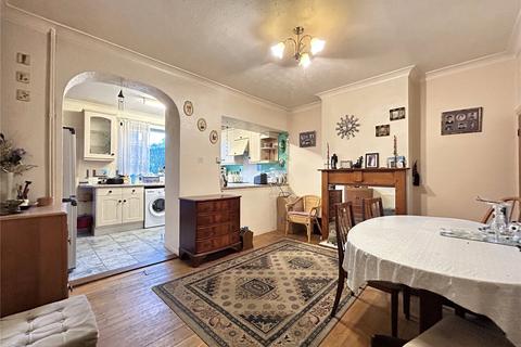 2 bedroom semi-detached house for sale, Roberts Road, Rainham, Kent, ME8