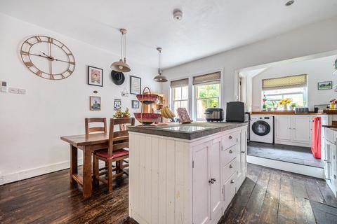 3 bedroom end of terrace house for sale, Brighton Road, Surrey GU7