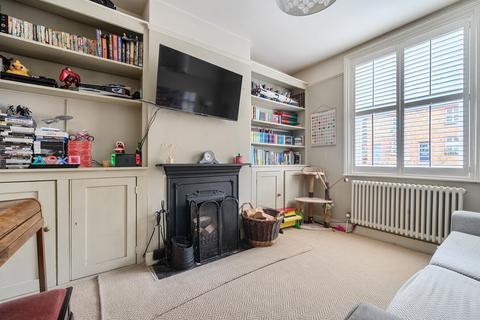3 bedroom end of terrace house for sale, Brighton Road, Surrey GU7