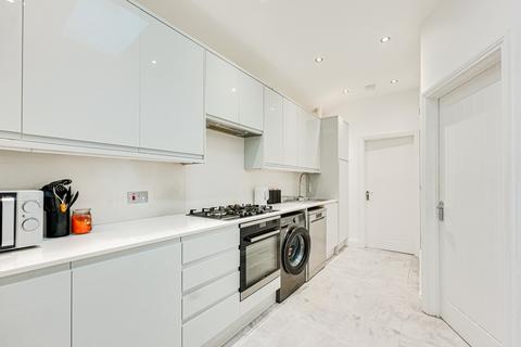 undefined, Leicester Avenue, Rochford, SS4